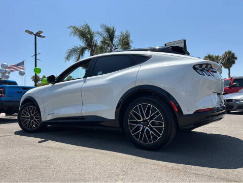 2024 Ford Mustang Mach-E Premium