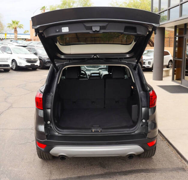 2019 Ford Escape Titanium