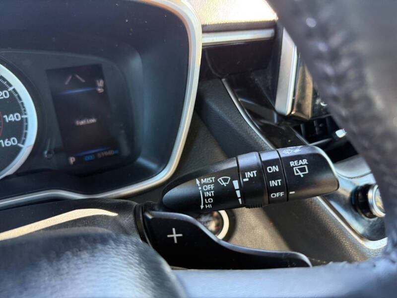 2020 Toyota Corolla Hatchback SE