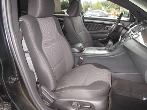 2014 Ford Taurus SEL