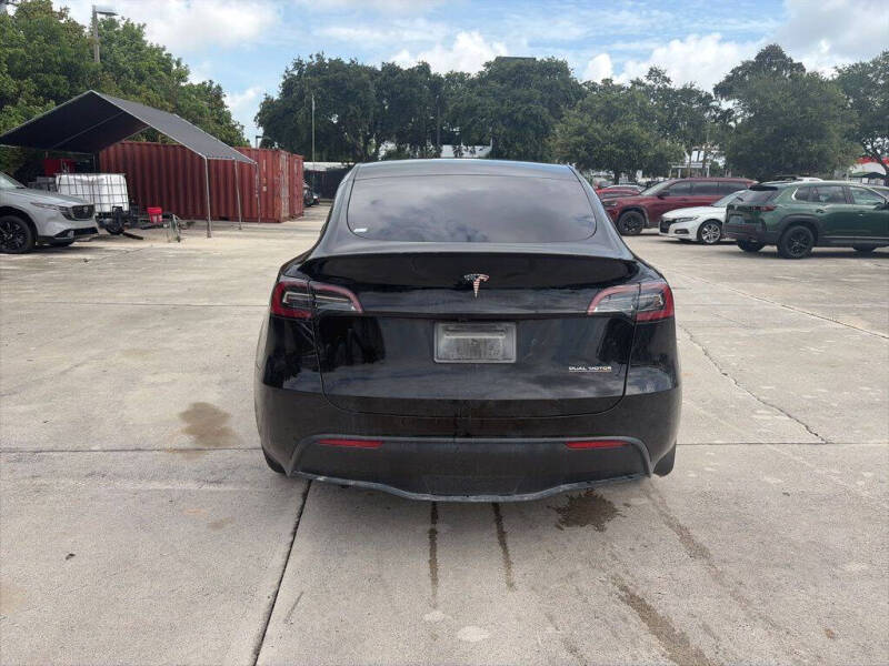 2023 Tesla Model Y Performance