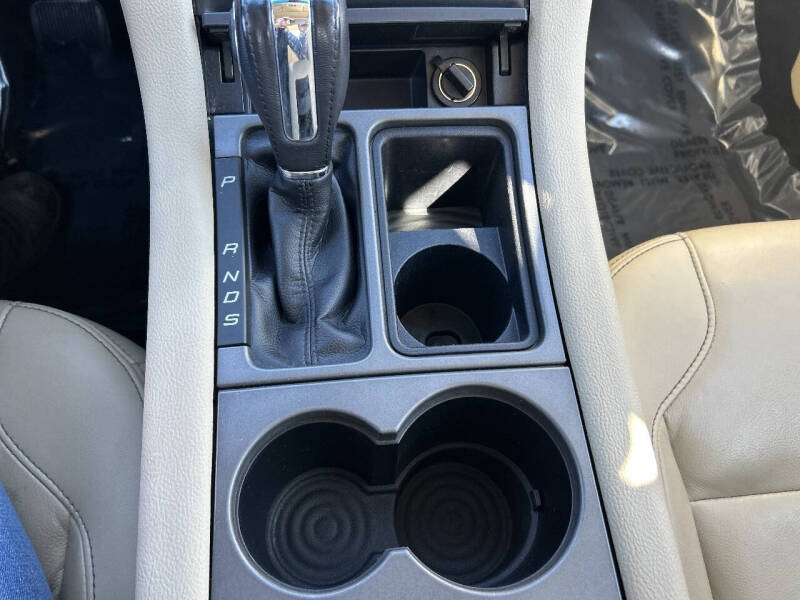 2019 Ford Taurus SEL