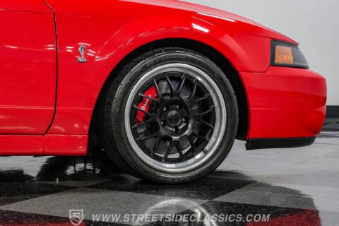 2004 Ford Mustang SVT Cobra