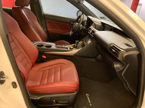 2020 Lexus IS 350
