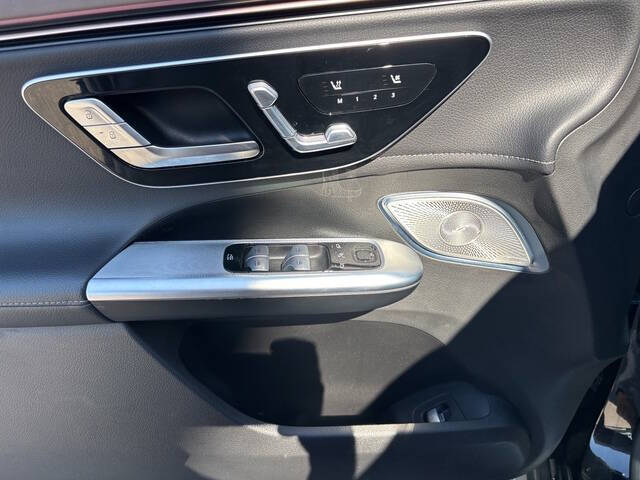 2023 Mercedes-Benz EQE 28