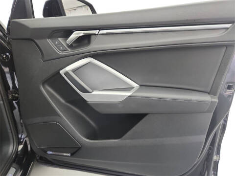 2023 Audi Q3 quattro S line Prem Plus 45 TFSI