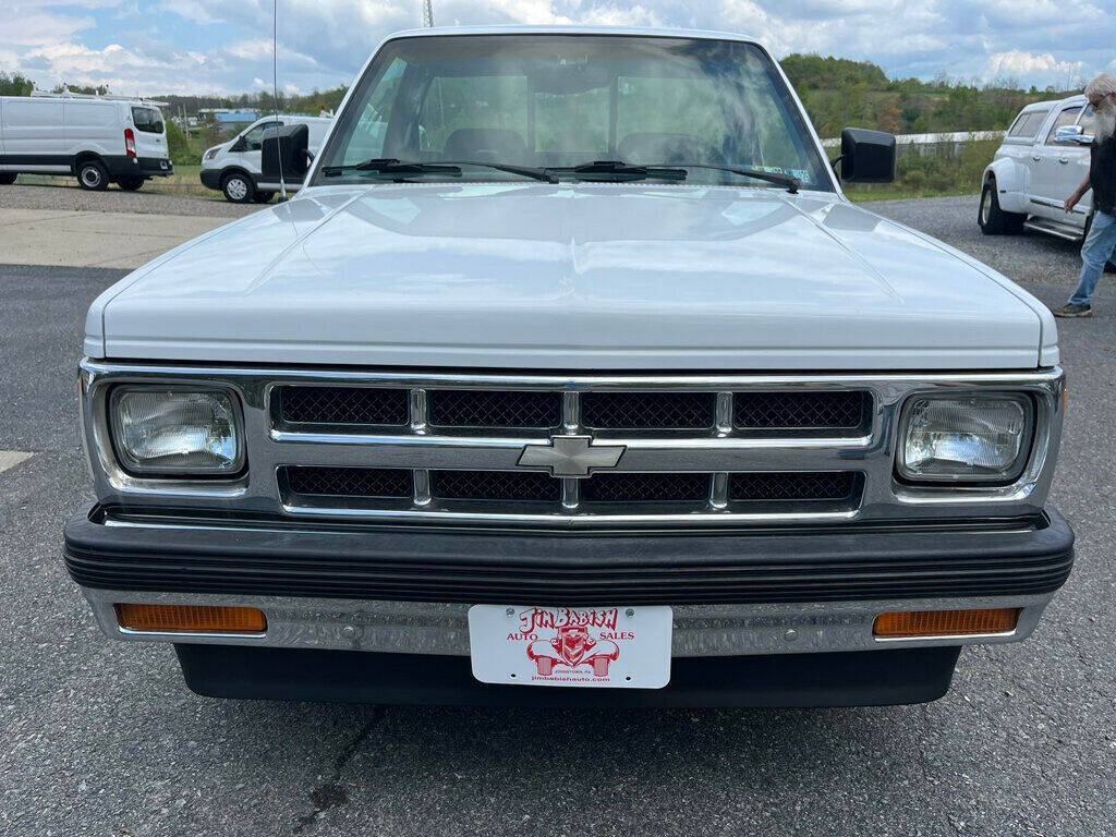 1993 Chevrolet S-10 13