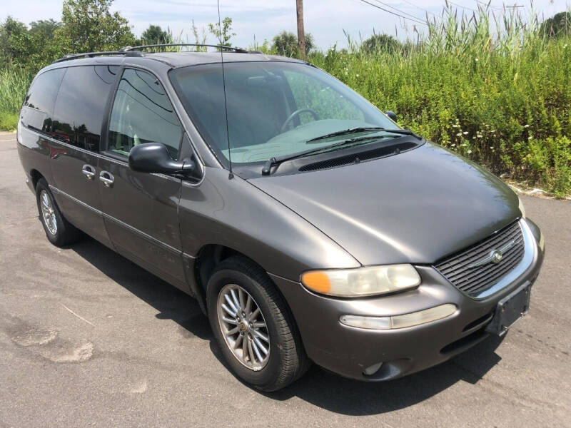 1999 Chrysler Town and Country For Sale In Crown Point, IN ...