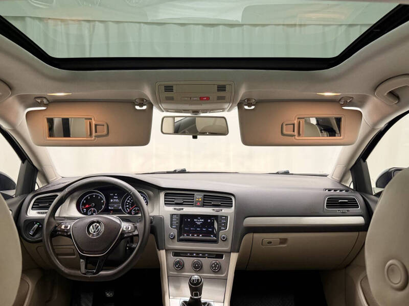 2015 Volkswagen Golf TSI S