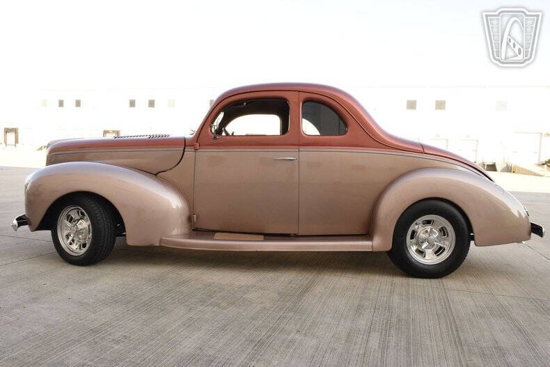 1940 Ford Deluxe