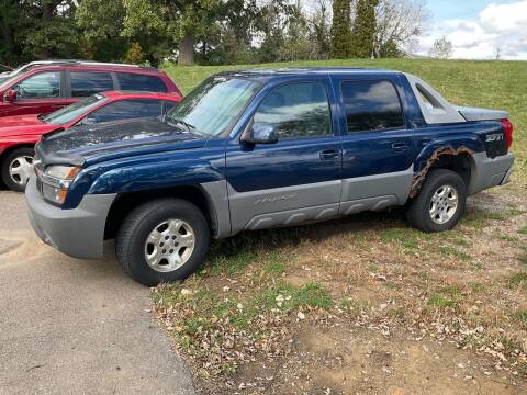 2002 Chevrolet Avalanche for sale at Continental Auto Sales in Ramsey MN