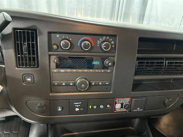 2026 GMC Savana 2500