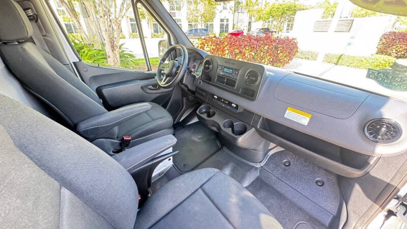 2020 Mercedes-Benz Sprinter 2500