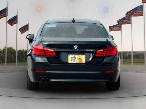 2013 BMW 5 Series 528i