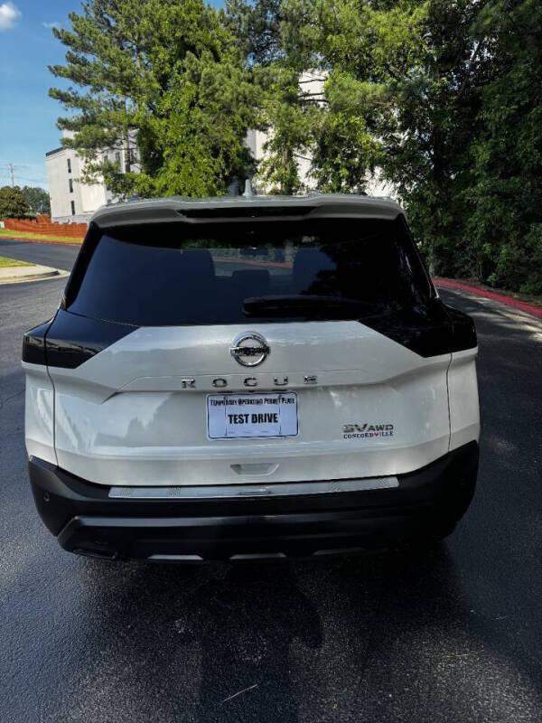 2021 Nissan Rogue SV