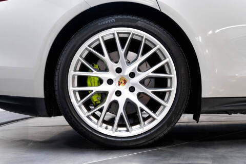 2019 Porsche Panamera 4 E-Hybrid