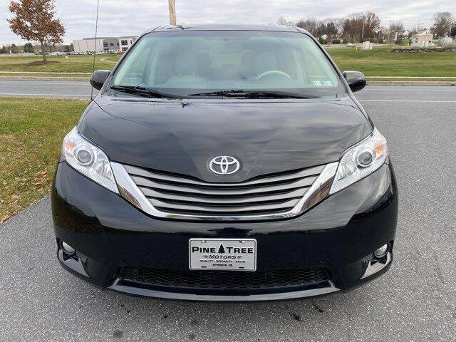 2014 Toyota Sienna XLE 7-Passenger