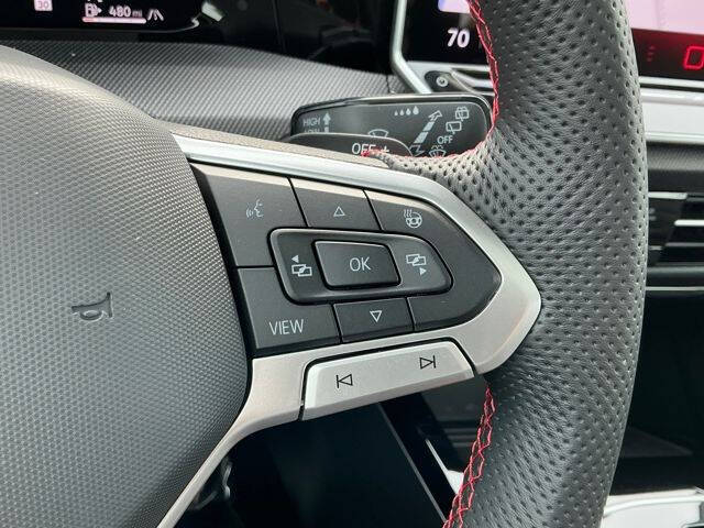 2025 Volkswagen Golf GTI Autobahn