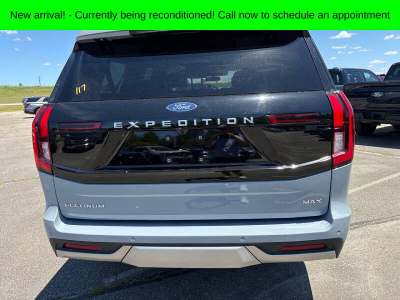 2025 Ford Expedition MAX Platinum