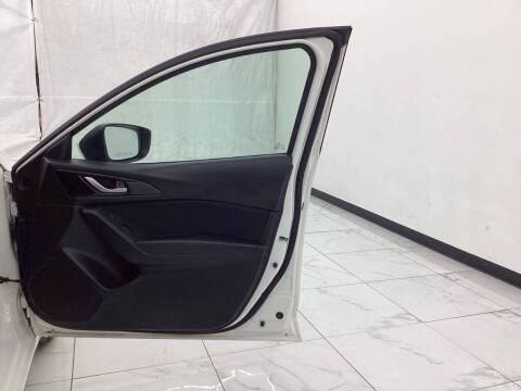 2016 Mazda MAZDA3 i Sport