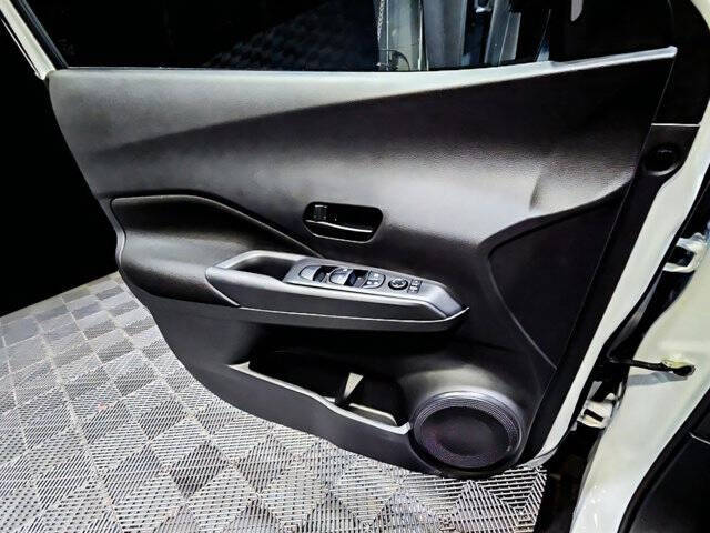 2025 Nissan Kicks Play S