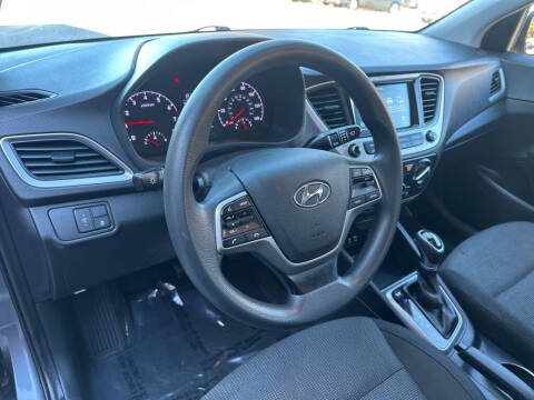 2020 Hyundai Accent SE