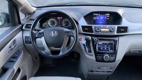 2015 Honda Odyssey EX-L w/DVD