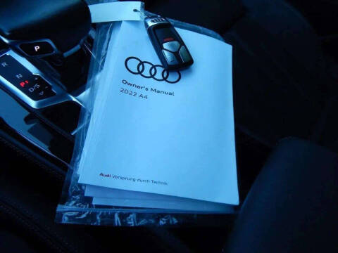 2022 Audi A4 quattro S line Prem Plus 45 TFSI