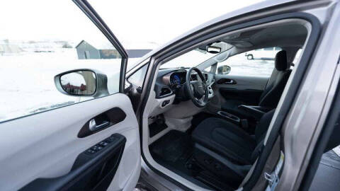 2018 Chrysler Pacifica Touring Plus