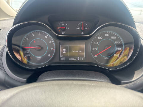 2017 Chevrolet Cruze LT Auto