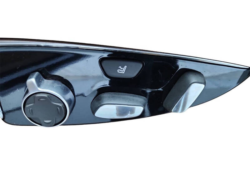 2017 Cadillac Escalade ESV Platinum