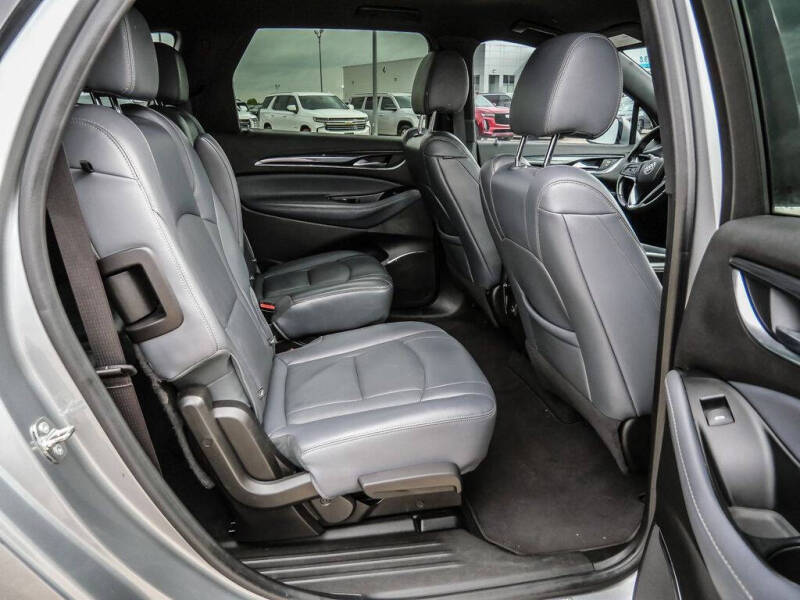 2024 Buick Enclave Essence