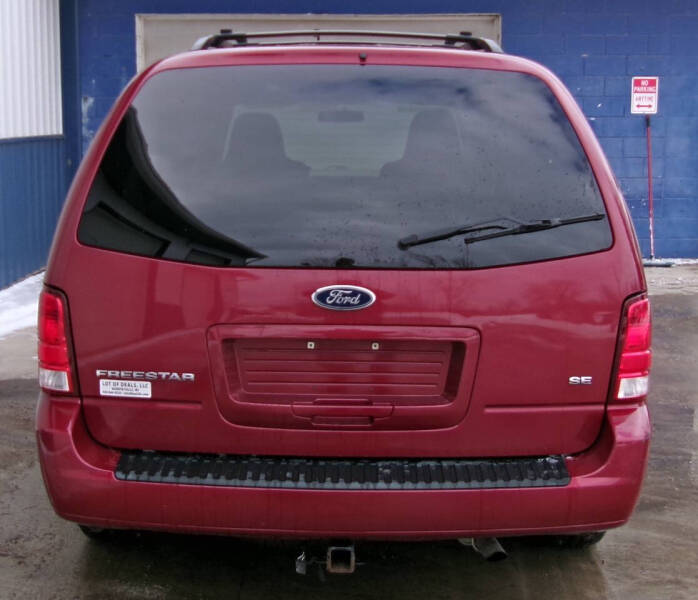 2005 Ford Freestar SE