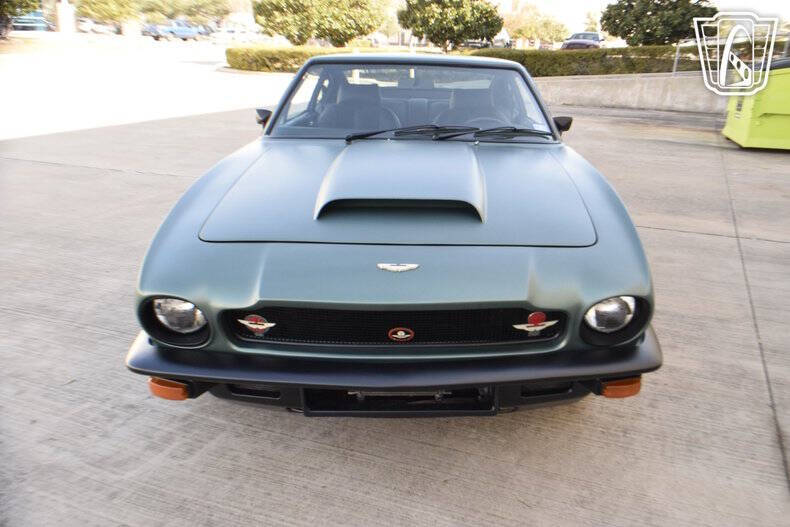 1976 Aston Martin V8 Vantage