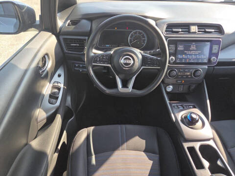 2023 Nissan LEAF S