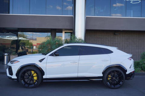2020 Lamborghini Urus