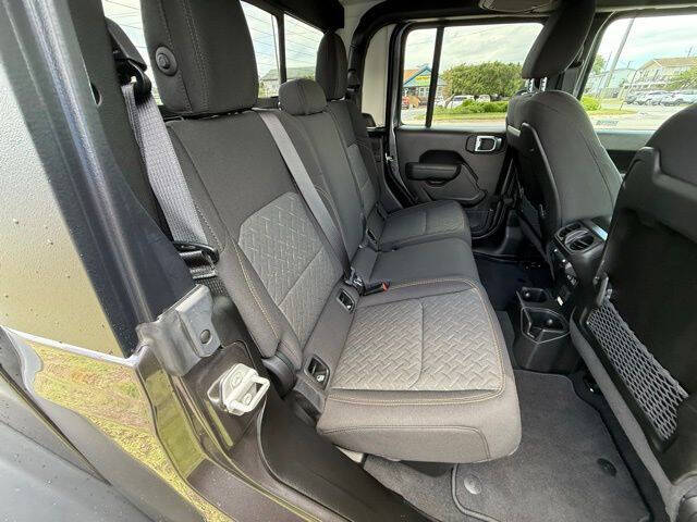 2025 Jeep Gladiator Mojave