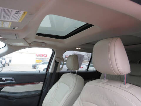 2019 Ford Explorer Platinum