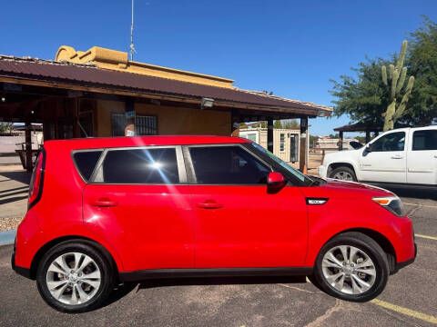 2016 Kia Soul +