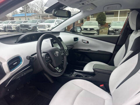 2022 Toyota Prius XLE