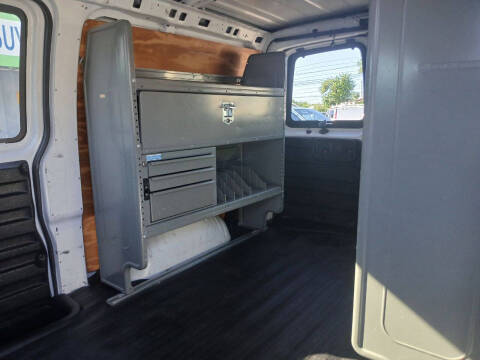 2011 Chevrolet Express 2500