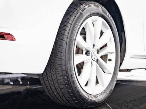 2017 Volkswagen Beetle Convertible 1.8T S