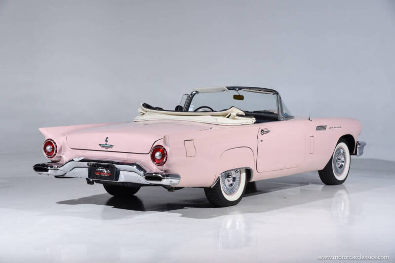 1957 Ford Thunderbird