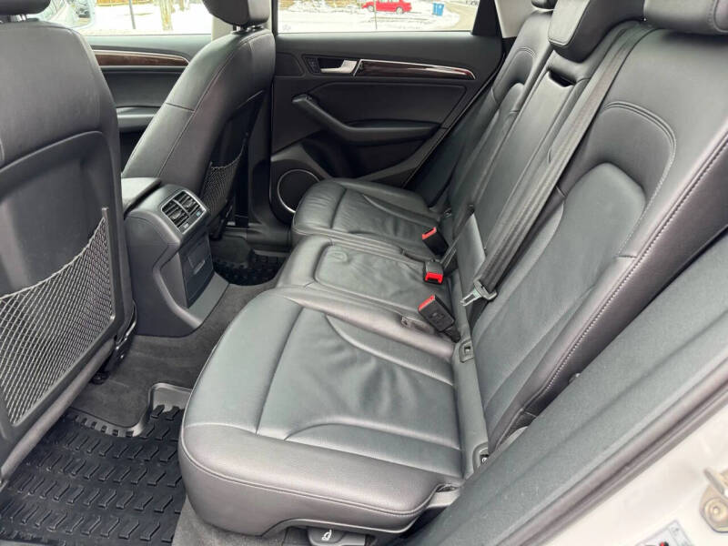 2017 Audi Q5 2.0T quattro Premium Plus