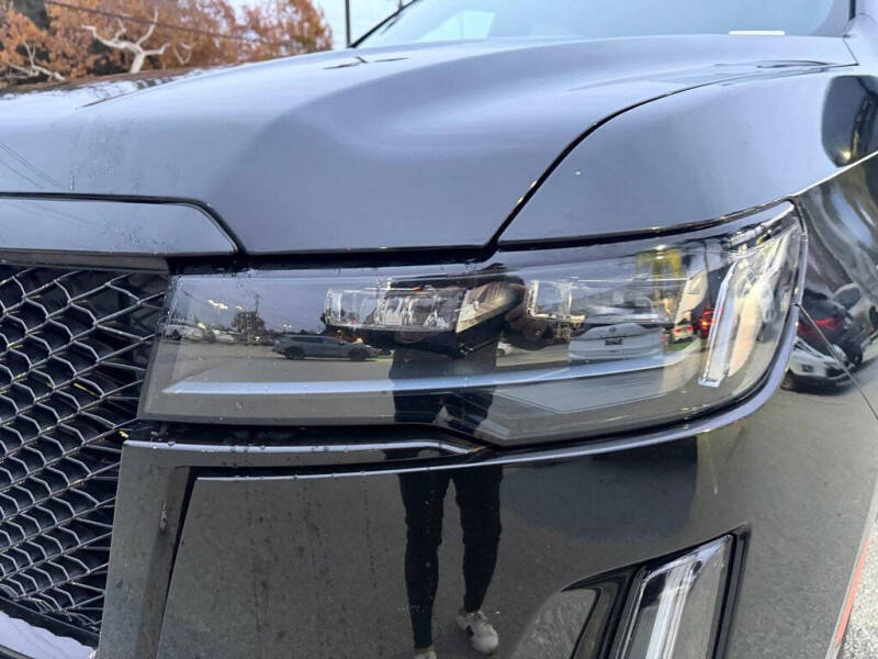 2023 Cadillac Escalade Sport