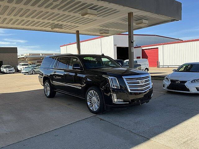 2016 Cadillac Escalade ESV Platinum