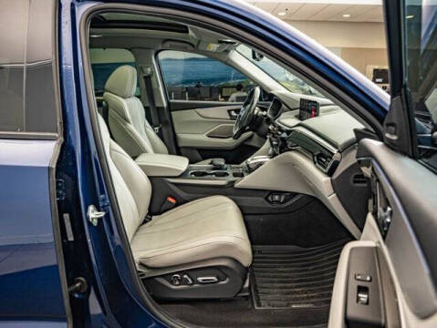 2022 Acura MDX w/Tech