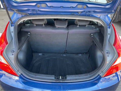 2015 Hyundai Accent GS