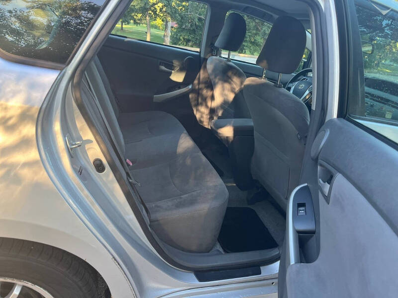 2010 Toyota Prius II