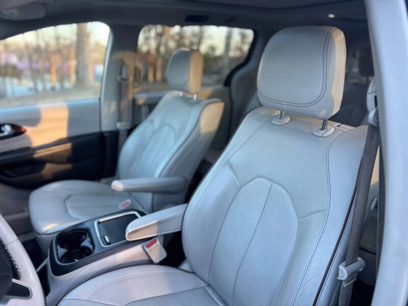 2017 Chrysler Pacifica Limited